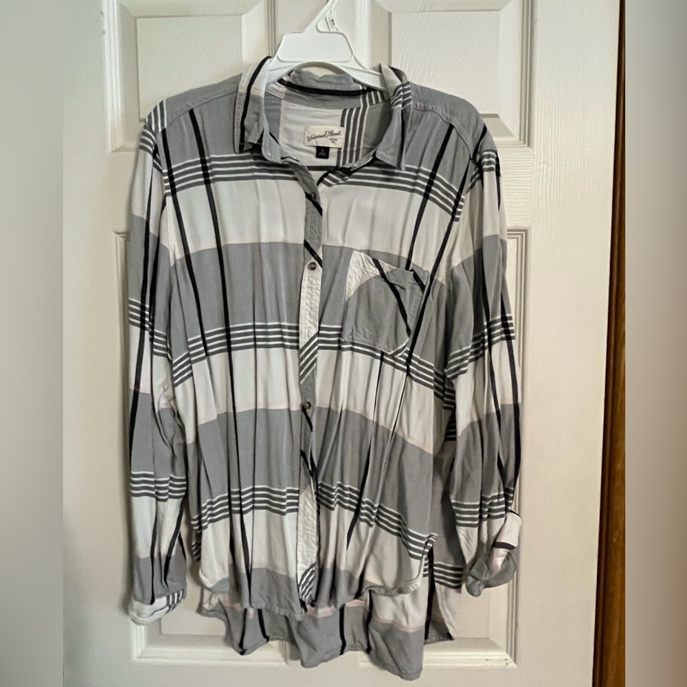 Universal Thread Gray pink and White Striped Button-Up Shirt